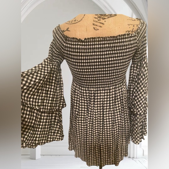 Smocked Top Ruffled Layered Sleeved Mini Dress - Picture 6 of 9